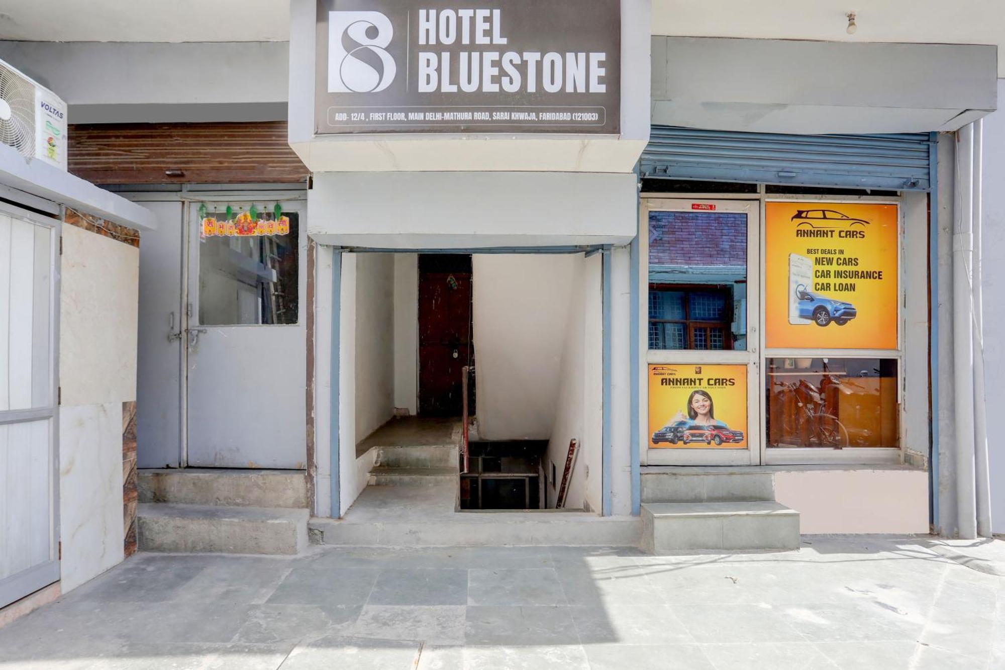 Super Hotel Live View Indraprastha Exterior foto